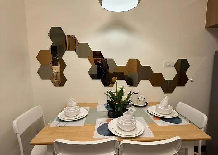 The Camden Place 1br 3* Manille