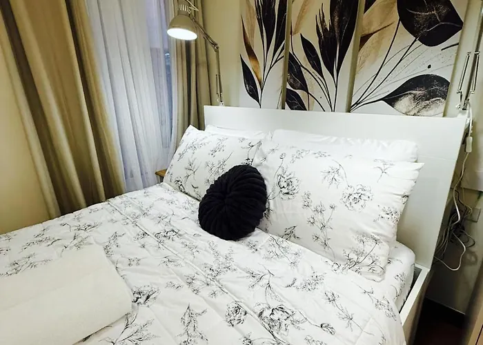 The Camden Place 1br 3* Manille