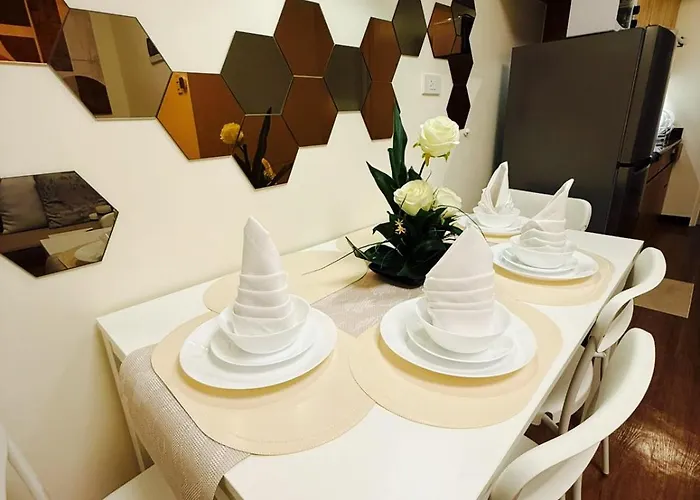 The Camden Place 1br Manille